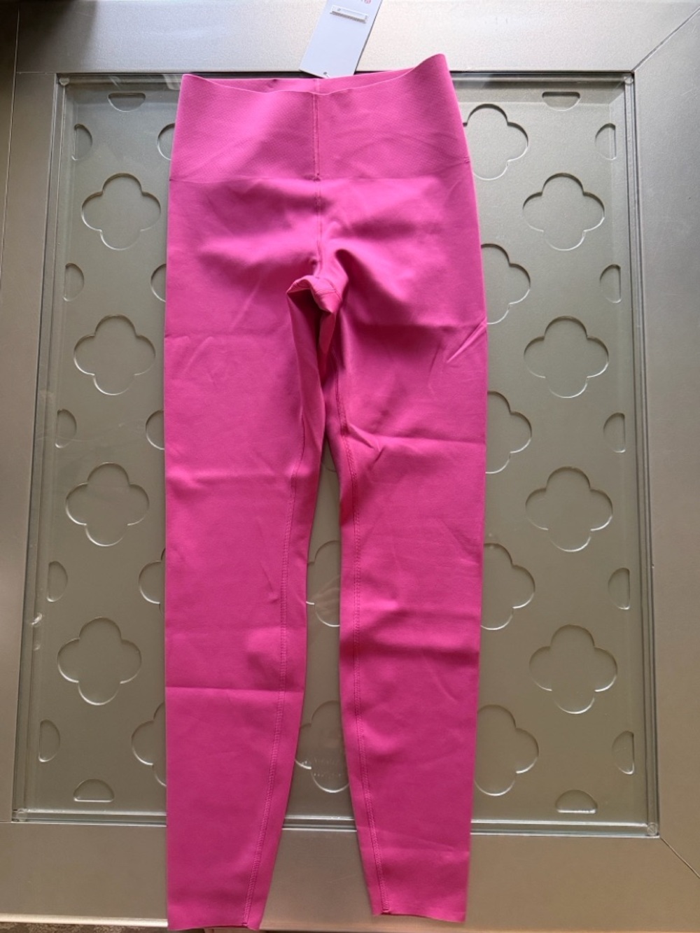 🆕 LULULEMON Glow Up™ Super High-Rise Tight 28” Raspberry Coulis Size 8 NWT - Picture 7 of 15